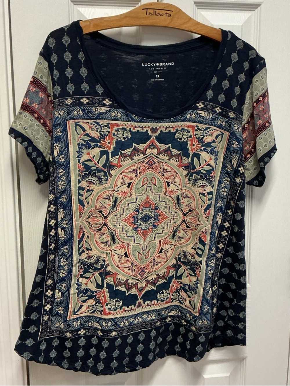 Lucky Brand SZ 1X Women’s Tapestry Print Tshirt Cotton Modal Blend NWOT Boho